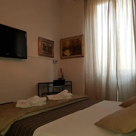 Central Rooms Guest house